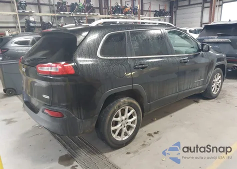 2016 Jeep Cherokee Latitude z USA, uszkodzony, nr VIN 1C4PJMCB8GW163311